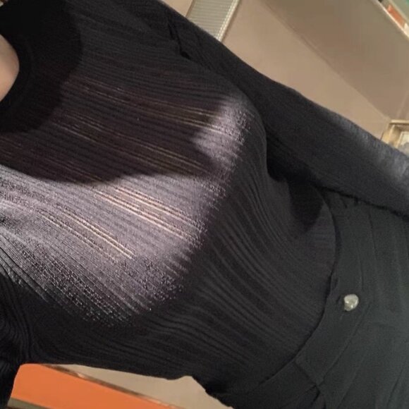 Tops - Chic Black Sheer Ribbed Knit Top